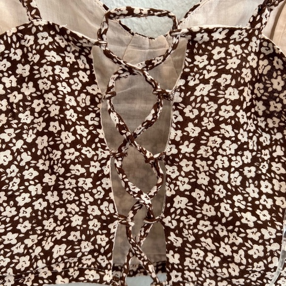 Adjustable Brown Flower Top - Picture 4 of 5